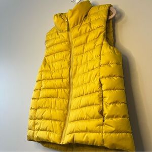 Kids Yellow puff vest, size 10-12 (L)